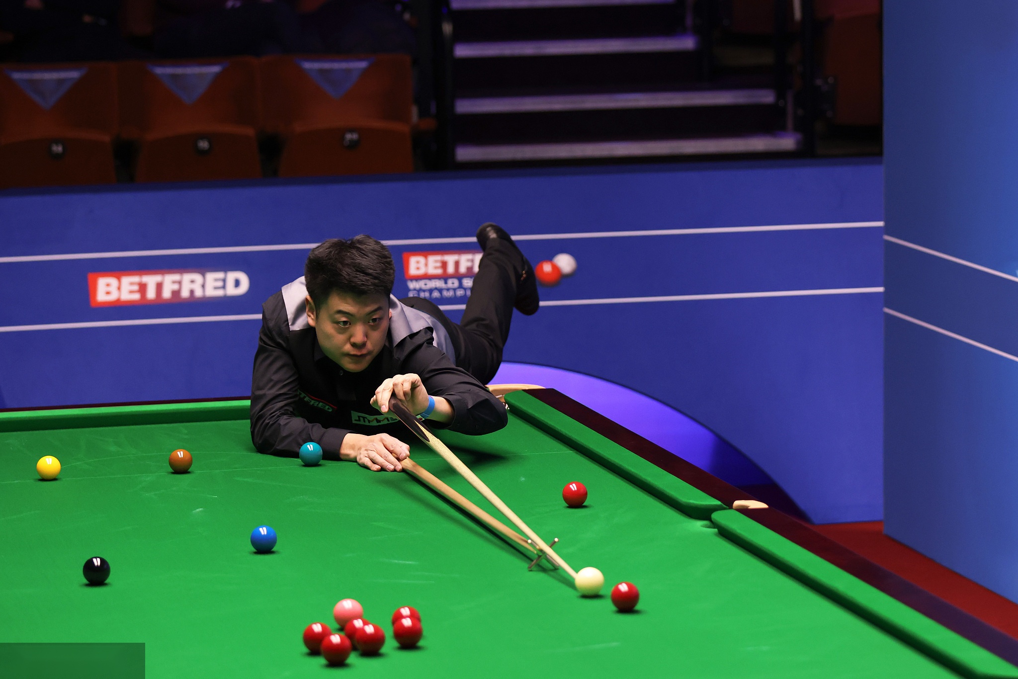 一台良性运 一台良性运