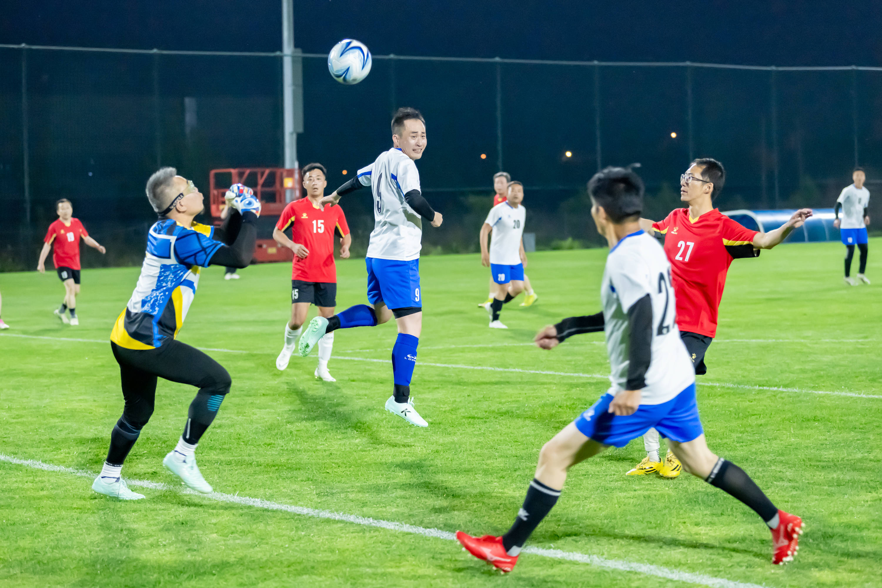 不仅让球迷 不仅让球迷